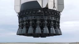 SpaceX Starship Chuyến bay thứ 13: Cột mốc quan trọng với vệ tinh Starlink V3 và tham vọng tái sử dụng