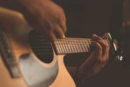 Giải mã lịch sử đàn Guitar 12 dây: Từ những bằng sáng chế bị lãng quên đến biểu tượng âm nhạc