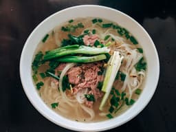 Tối ưu hóa quy trình nấu ăn: Kỹ thuật Pressure Cooker Pho Ga trong 30 phút cho lập trình viên bận rộn