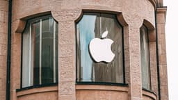 Apple Q3 2026: Khi kỷ lục doanh thu iPhone đối mặt với bức tường cung ứng toàn cầu