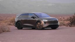 Đánh giá Lucid Gravity Touring 2026: Khi hiệu suất xe điện đạt đến độ chín muồi