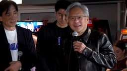 Cú bắt tay lịch sử: 5 triệu USD từ Sega đã cứu Nvidia khỏi vực thẳm phá sản như thế nào