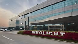 Zhongji Innolight và thương vụ IPO 8 tỷ USD: Khi hạ tầng quang học trở thành xương sống của kỷ nguyên AI