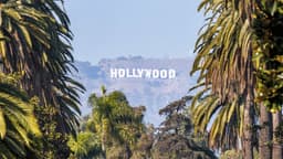Netflix và Hollywood trong cuộc chiến AI: Khi công nghệ trở thành con ngựa thành Troy