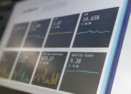 Chấm dứt sự hỗn loạn trong Machine Learning: Hướng dẫn quản trị thực nghiệm với MLflow